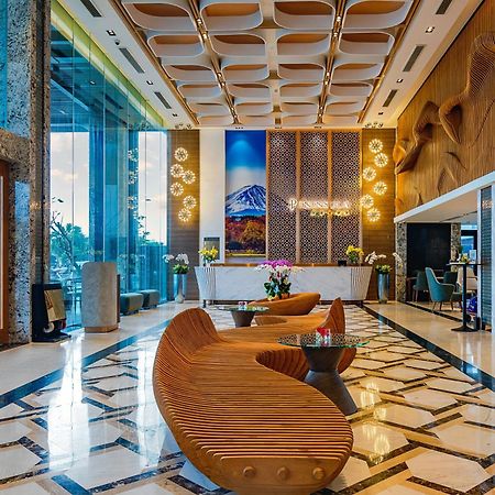 Peninsula Hotel Danang Exteriör bild