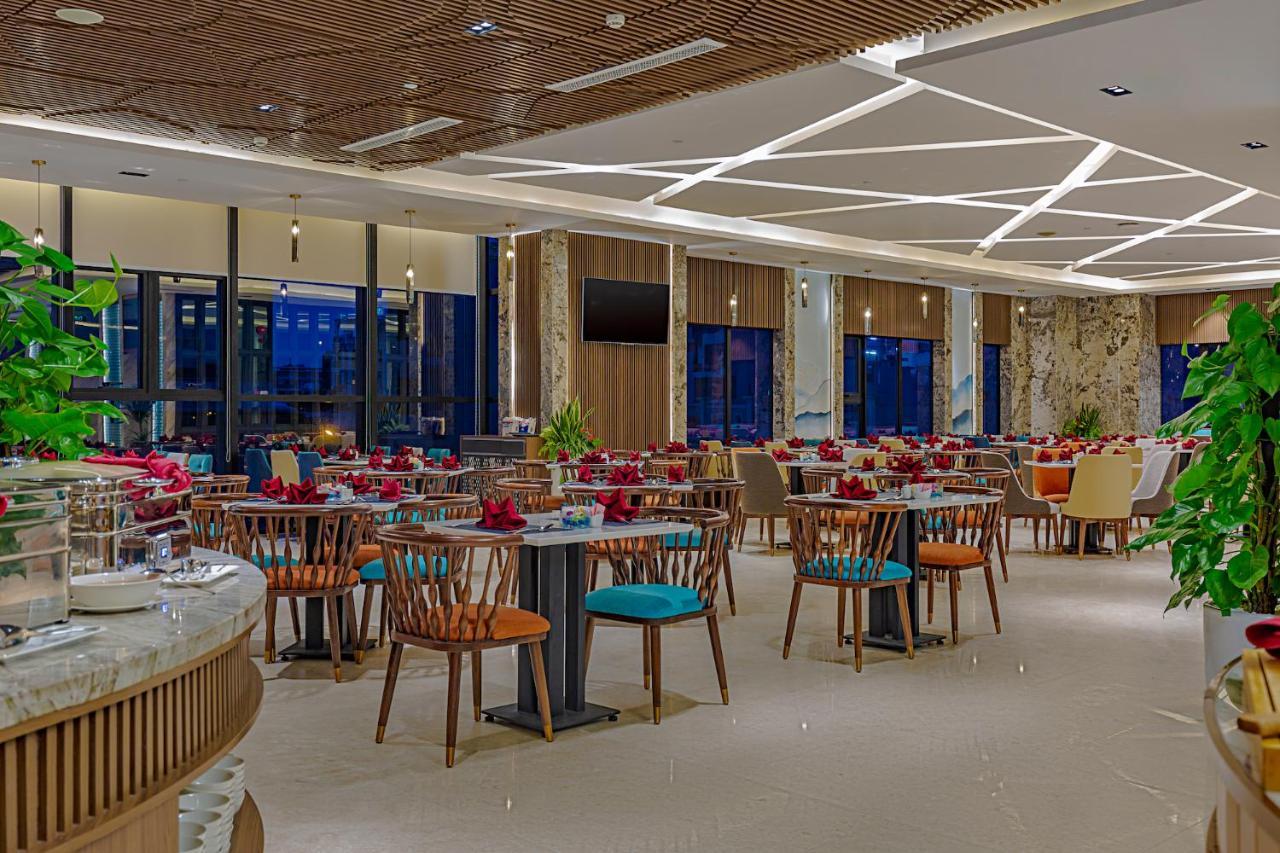 Peninsula Hotel Danang Exteriör bild