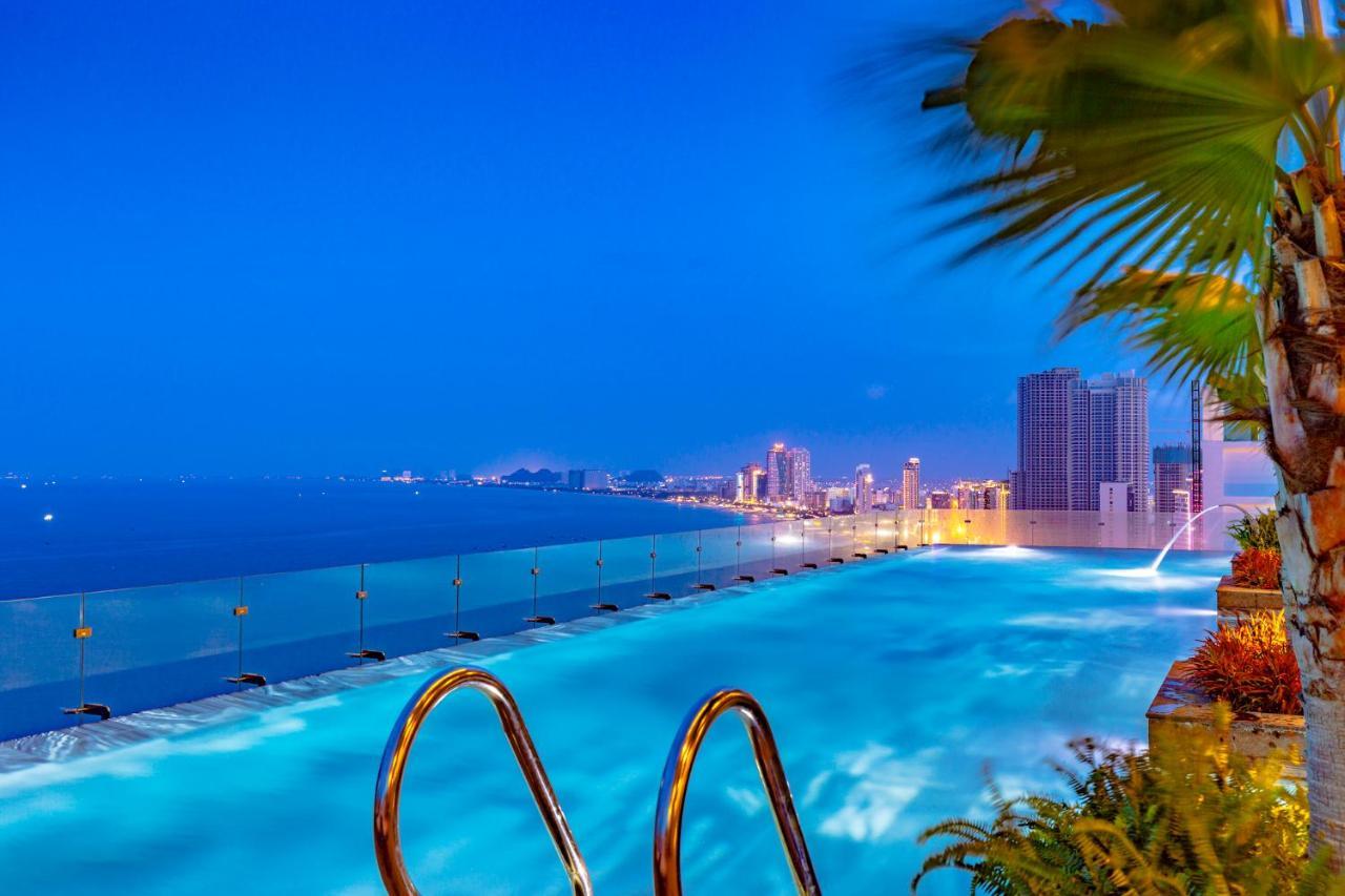 Peninsula Hotel Danang Exteriör bild
